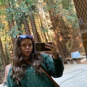 Meet your Posher, Rebekah